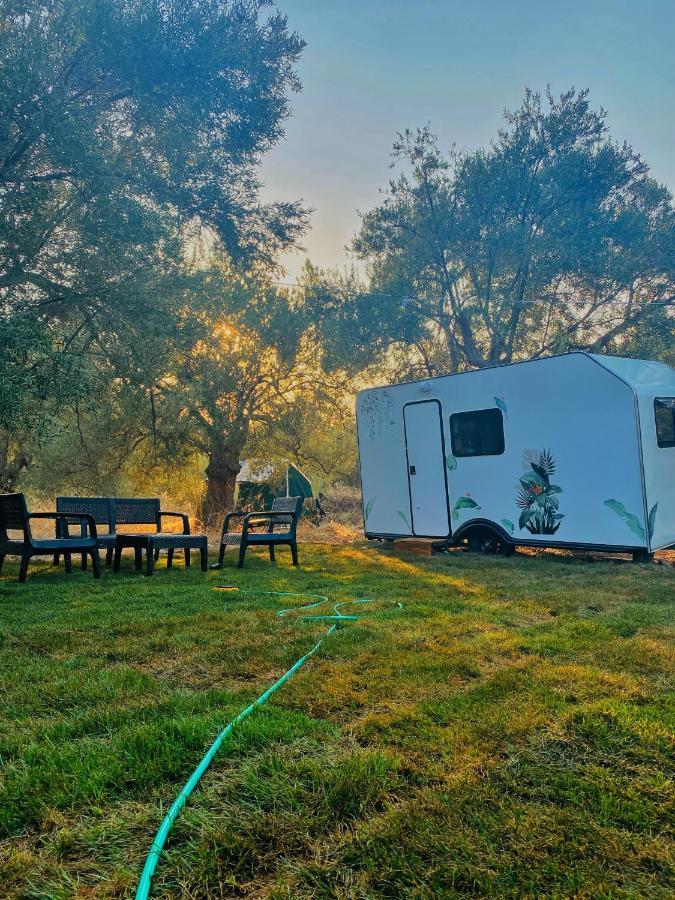 Bademli Caravan Garden Δεκελί Εξωτερικό φωτογραφία